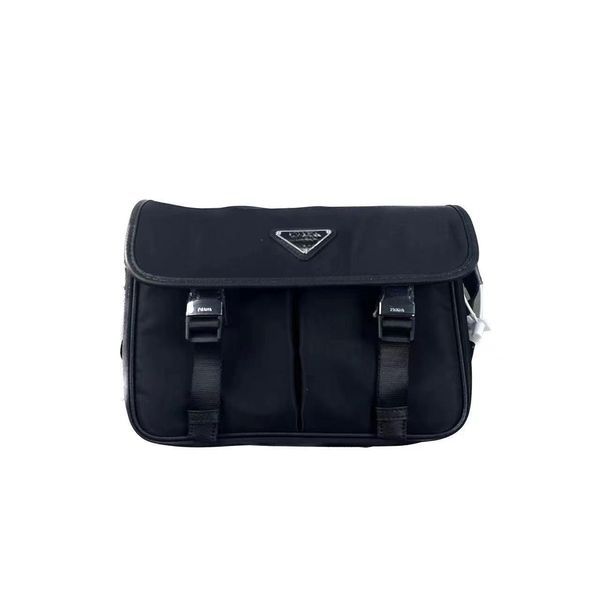

2021 luxury shoulder bag canvas cross body men messenger bags women womens mens durable parachute fabric classic handbag satchel waterproof