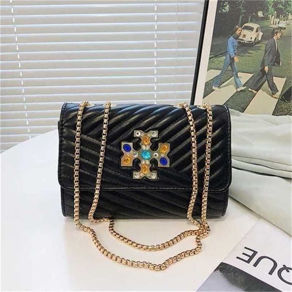 

2023 luxury bags lingge fashionable style armpit square female crossbody