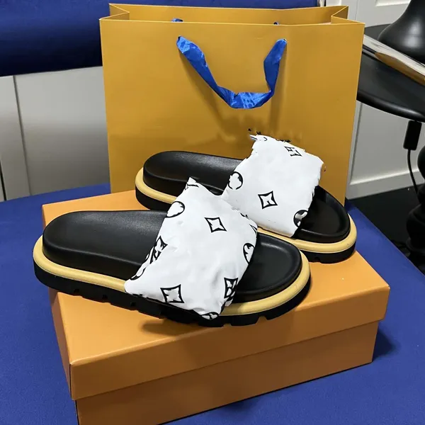 

designer pool pillow sandals couples slippers men women summer flat shoes fashion beach slippers slides adjustable strap 03, Black