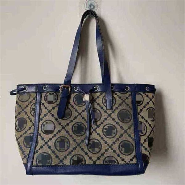 

2023 luxury bags red same cloth printing shoulder diagonal shopping large