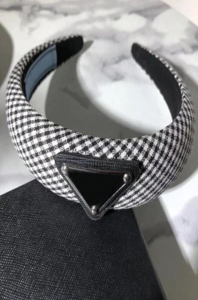 

2022 designer headband for women girl hair bands luxurys designers retor headwraps gifts letter headwear head triangle p hairband 4679193, Silver