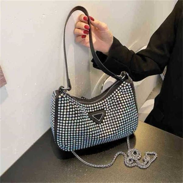 

2023 new luxury bags hand chain female drill red messenger