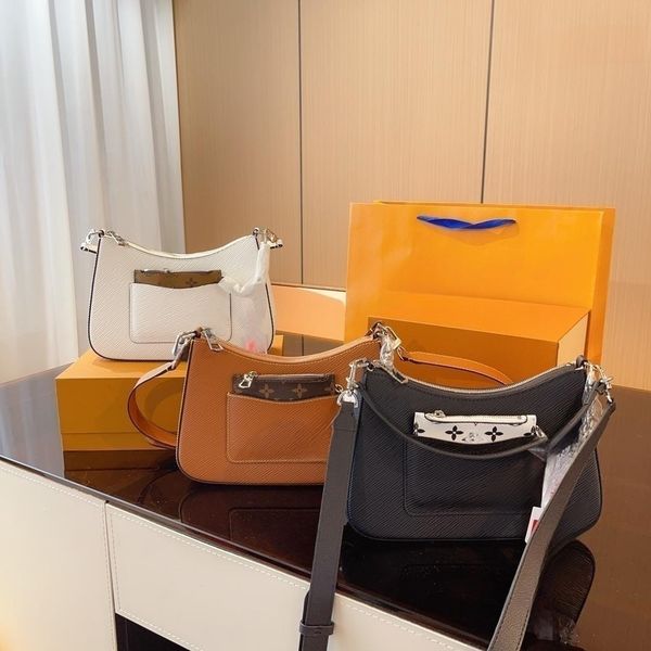 

water wave pattern handheld one shoulder crossbody bag