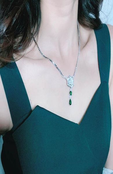 

highend luxurious ball lady necklace party gathering ruby noble necklace circular superior quality green rose1816218, Silver