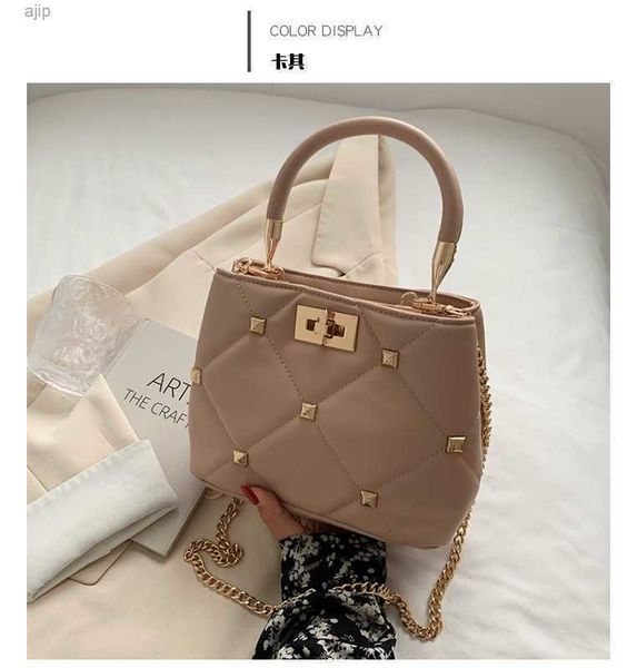 

valenti designer women bags elegant roman stud tote bag jx92 rivest chain handbag large capacity femeal crossbody duffels fashion single sho