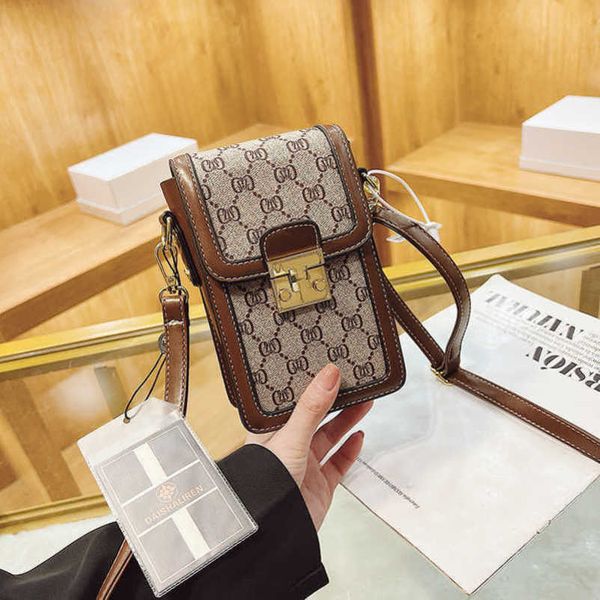 

2023 new factory direct sales women's ins super fire printed crossbody phone versatile one shoulder small square bag tide