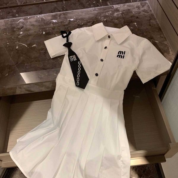 

summer women's lapel tie letter stick diamond waist splicing short pleat dress, stick diamond tie college style, high waist short pleat, Black;gray