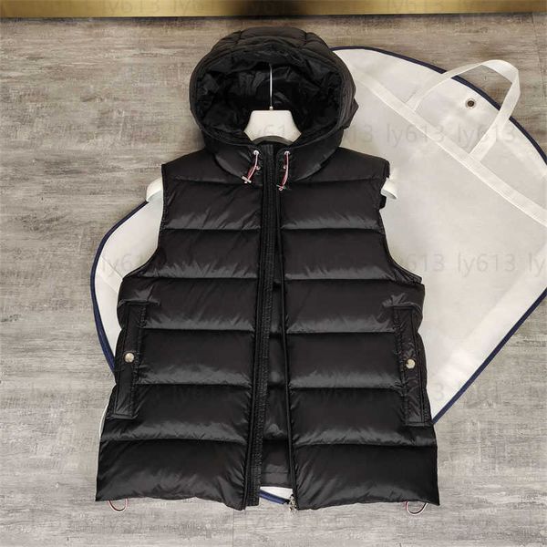 

mens hooded vest down puffer jacket fashion slim hoodeds warm white duck downs undershirt jackets designer cardigan down tank top, Black;white