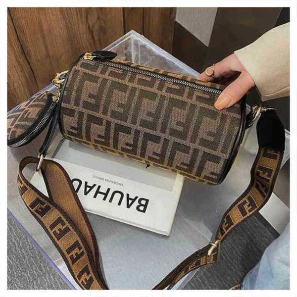 

2023 luxury bags and style messenger wide belt simple cylinder pillow old flower shoulder
