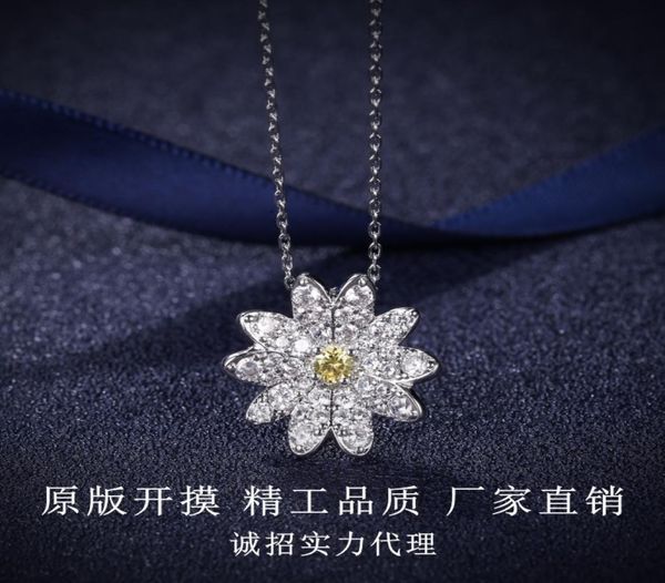 

shijia new product wang yibo celebrity inspired daisy necklace fashion simple chrysanthemum platinum clavicle chain valentines day8144864, Golden;silver
