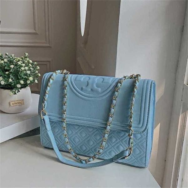 

2023 new luxury bags four seasons simple chain diagonal for women