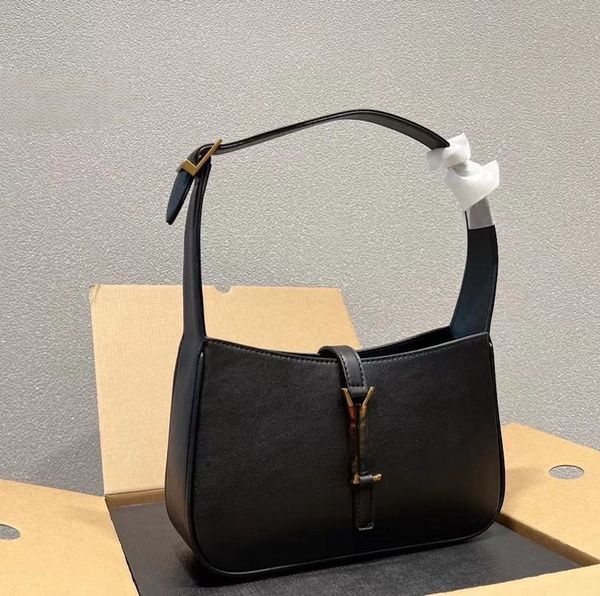 

cleo handbag bag underarm bag designer woman bag small shoulder bag mini bag hobo tote handbag fashion bag leather tote bag versatile classi