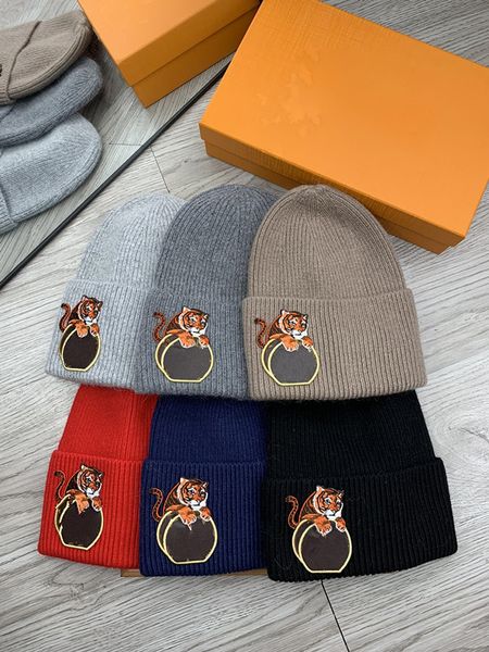 

fashion classic tiger-tiger hat outdoor lady hat men's warm cashmere knit bucket, Blue;gray