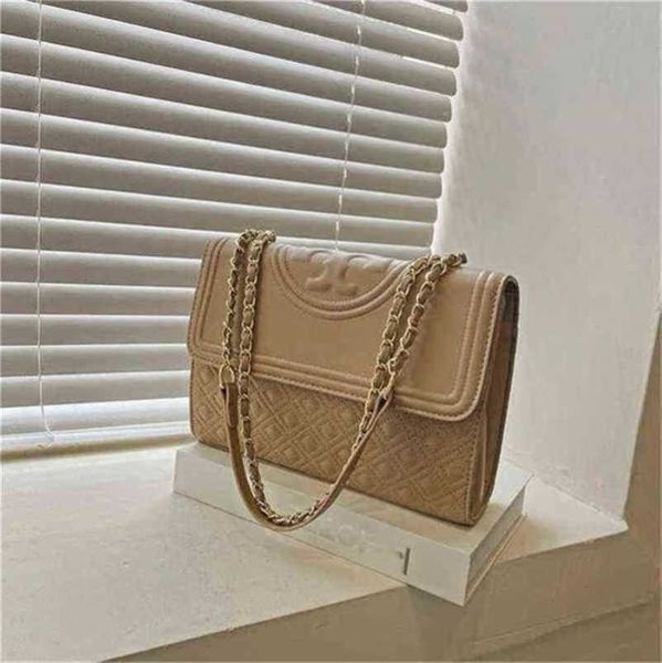

designer luxury bags trend indentation