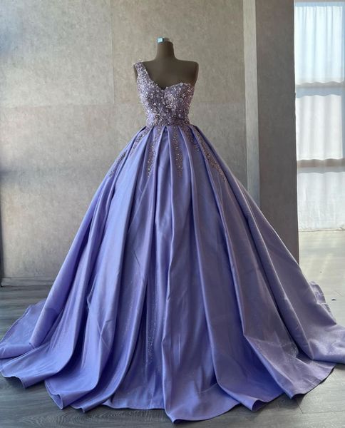 

ball gown evening dresses sleeveless v neck one shoulder appliques floor length 3d lace beads diamonds lace-up prom formal dress gowns plus, Black;red