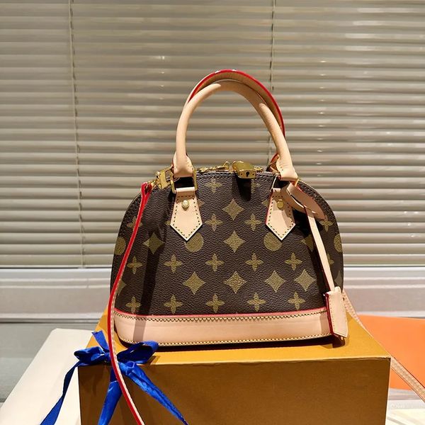 

designer bag vintage tote leather crossbody bag casual shell bag large gold lock messenger bag tote bag makeup bag purse