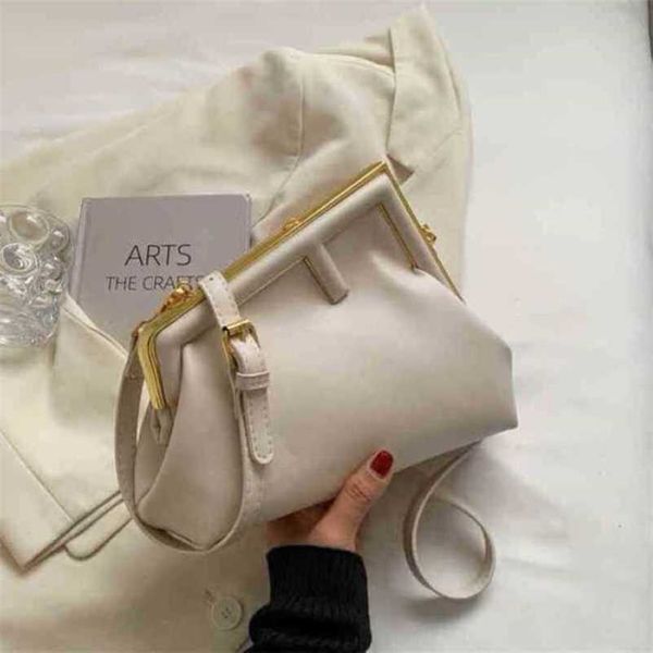 

2023 new luxury bags personality popular korean shoulder novel style 7o7n