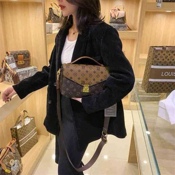 

designer luxury bags the glory postman pack postage printed shoulder tiktok live broadcastt4k4
