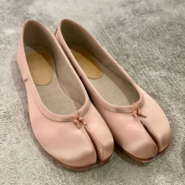

dress shoes size 35-40 tabi ninja moccasins round split toe shallow women single shoes slip on slingback shoes female casual soft loafers 23, Black