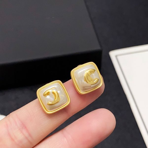 

woman stud c logo earrings designer letter c earing pearl women jewelry ccity double 23532, Golden;silver
