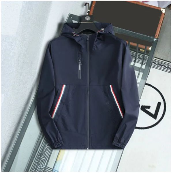 

designer mens jackets clothing france brand bomber windshield jacket europe and american style outerwear coat fashion hombre casual street c, Black