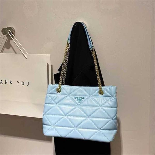 

large capacity lingge korean shoulder messenger chain