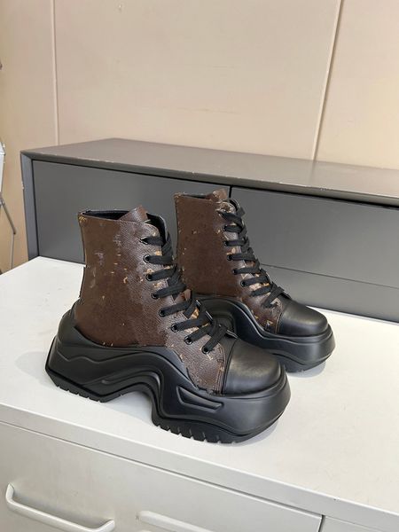 

women boots designers booties oversized leather shoes men ankle martin monolith boot military inspired combat platform 0725, Black
