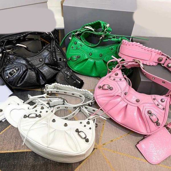 

motorcycle designer bag b letter womens shoulder bags dumpling luxurys handbag crossbody underarm crossbody bags crescent moon messenger bag
