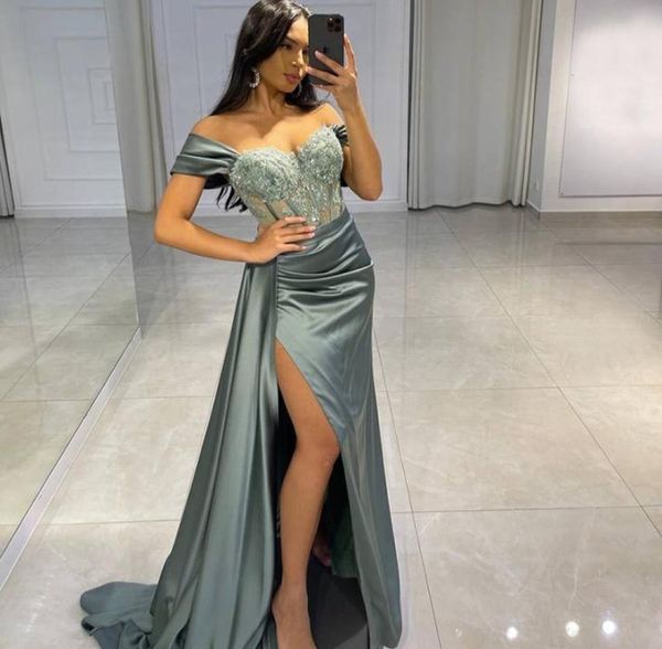 

off shoulder lace mermaid prom evening dresses high side split appliqued sweep train satin saudi arabia dubai formal party gowns6445033, Black;red