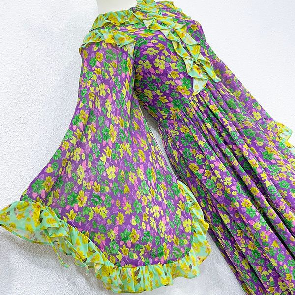 

alemais zim dress australian dress brand designer street style the dancer court style floral resort rtw 2024 post card the coaster rollercoa, Black;pink