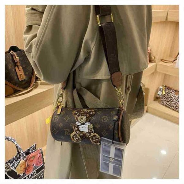 

luxury bags guangzhou diamond bear shoulder capacity