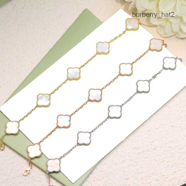 

4a lady designer charm clover bracelets designer bangles jewelry dance party women superior quality, Golden;silver