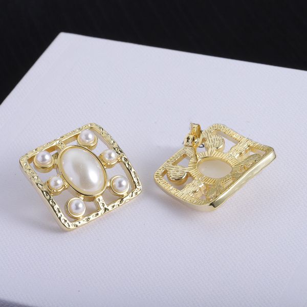 

very beautiful geometric design square hollow pearl stud, personalized earrings, jewelry designer ladies haute-style elegant personality ear, Golden;silver
