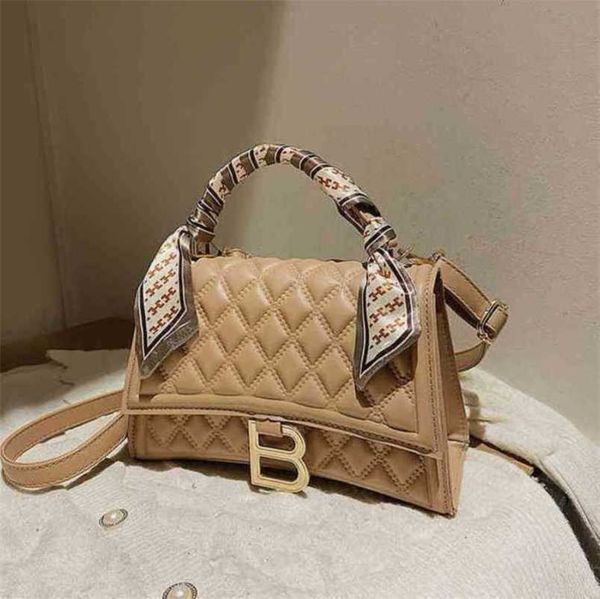 

2023 new luxury bags hourglass leisure hand-held shoulder messenger rhombic checkered small square