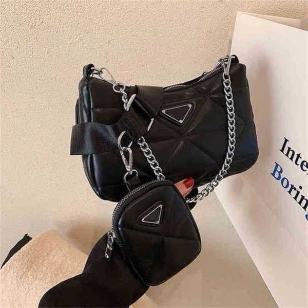 

trend three in rhombic lattice chain korean version red underarm