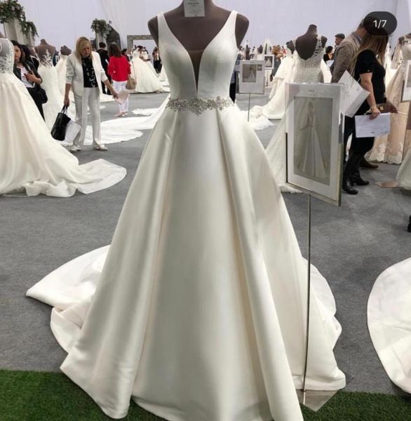 

2019 aline deep neckline quality satin wedding dress beaded belt ivory white 1 meter trian bridal gown pleated wedding dress8279422