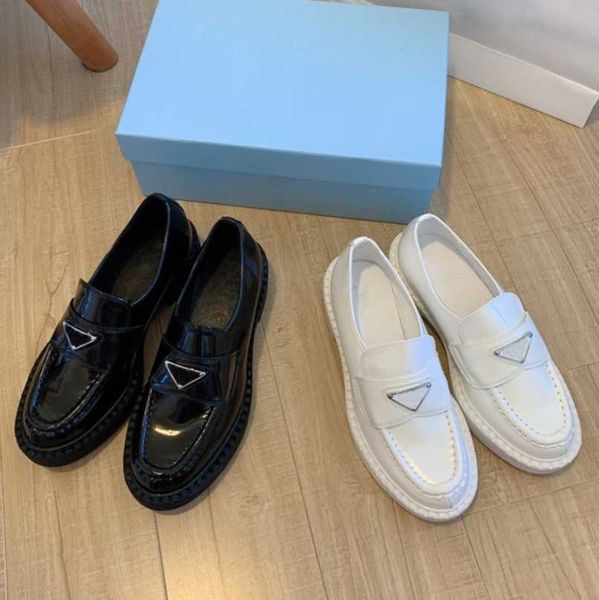 

designer shoes monolith rubber platform loafer women logo sneakers black patent leather mules slippers slides round head sandal pointed thic