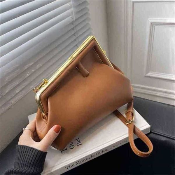 

2023 new luxury bags personality popular korean shoulder novel style