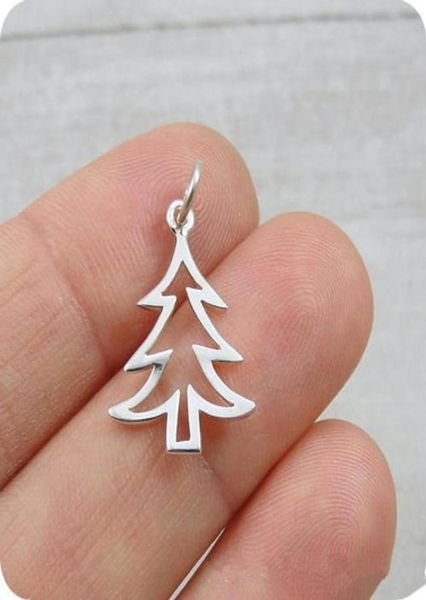 

5pcs simple christmas tree necklace tiny pine tree necklace life family acorn oak tree leaf necklaces cute plant gifts5311869, Silver