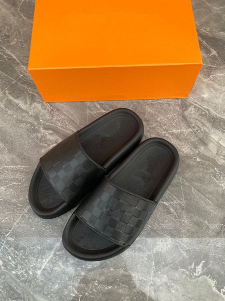 

wholesale summer brand designer women flip flops slipper fashion genuine leather slides sandals metal chain ladies casual shoes 0725, Black