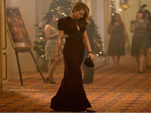 

red carpet celebrity dresses 2020 burgundy long backless velvet evening dress with short sleeves prom party gowns6987676, Black;red