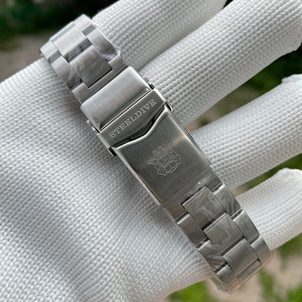 

watch bands steeldive brand 20mm stainless steel replacment bracelet signed buckle folding clasp with safety for dive watches 230727, Black;brown