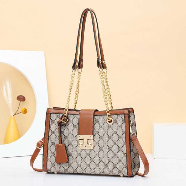 

luxury designer factory direct sales 2023 new korean fashion one shoulder portable women's travel letter personalized small bag handbag