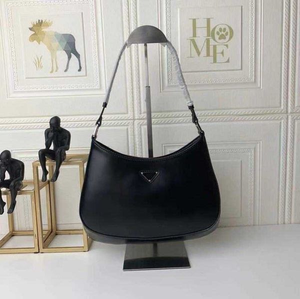 

luxury designer luxury bags 2023 new underarm mid ancient half moon handbag genuine leather triangle label women's bag handbags