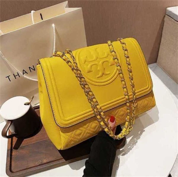 

korean lingge large capacity chain messenger shoulder flip square simple and