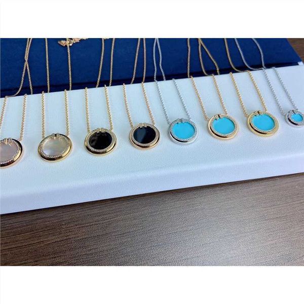 

designer's tjia v gold plated cnc process inlaid diamond white fritillary large necklace round cake turquoise clavicle chain famous bra, Silver