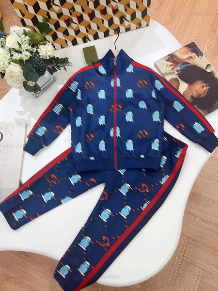 

designer baby suits autumn set tracksuits size 100-160 cm 2pcs mesh pattern full print zippered jacket and pants july27, White