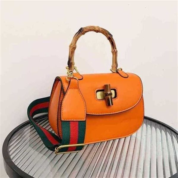 

2023 new luxury bags trend women hand color shopping