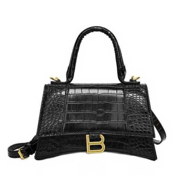 

2023 new luxury bags shoulder female hourglass crocodile pattern style stick square texture small hand-held