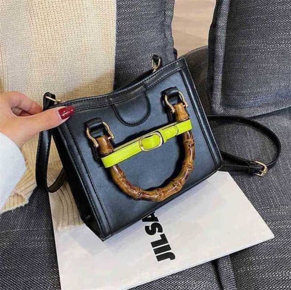 

designer luxury bags portable shoulder messenger simple style bamboo slub f4gb